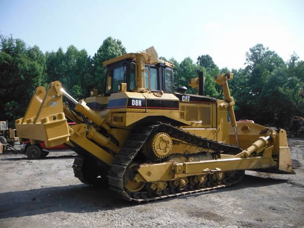 Renta de Tractor Bulldozer Cat D8R en Saltillo